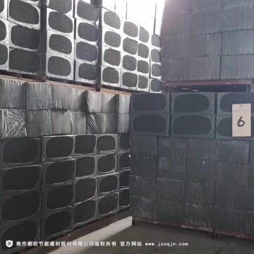 河南本地A級(jí)保溫板生產(chǎn)廠家 現(xiàn)貨供應(yīng) 生產(chǎn)基地多條生產(chǎn)線(xiàn)生產(chǎn)供應(yīng)